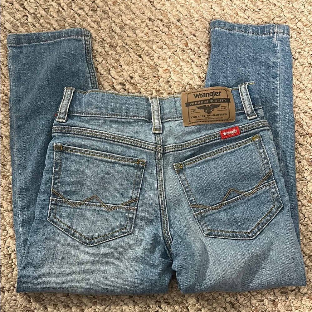 Wrangler Boy’s Blue Jeans 5 Slim NWOT